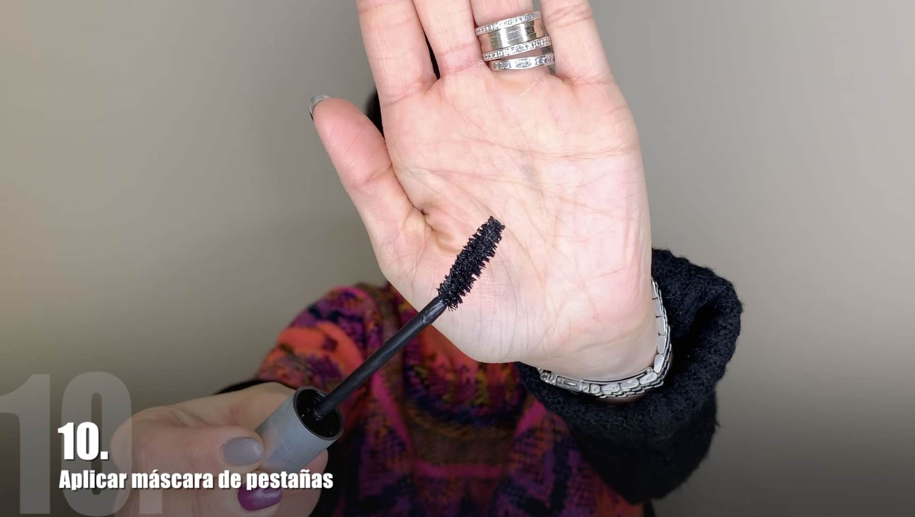 - Paso nº10. Aplicar máscara de pestañas