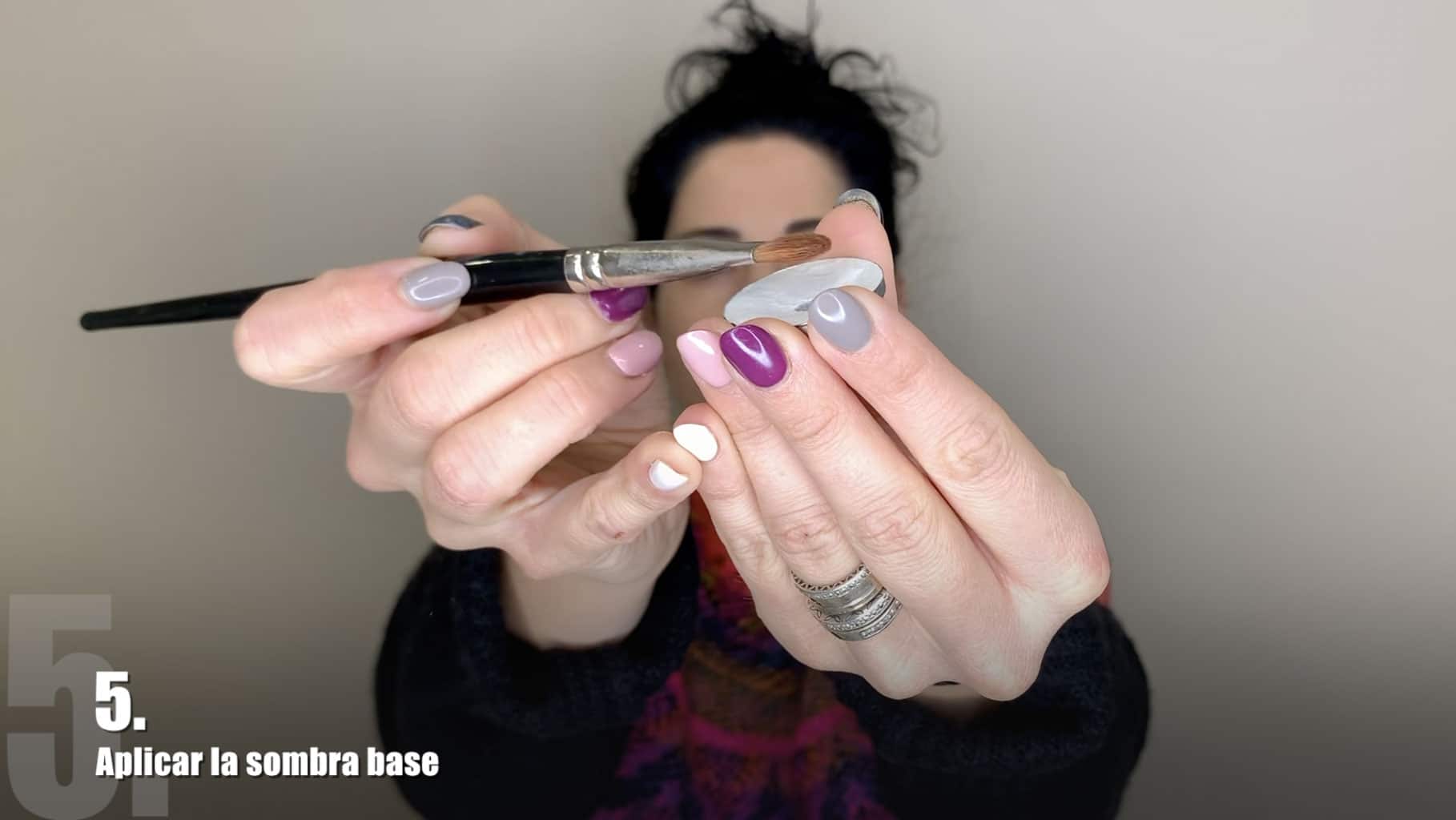 - Paso nº5. Aplicar la sombra base