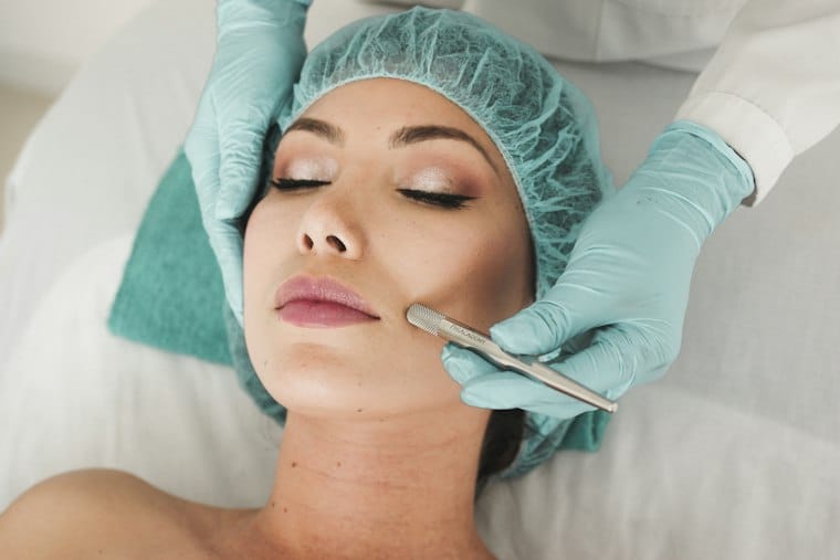 Elegir FP de imagen personal: peluquería, estética o asesoría de imagen